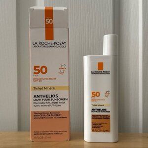 La Roche-Posay Anthelios Tinted Sunscreen SPF 50 Light Fluid